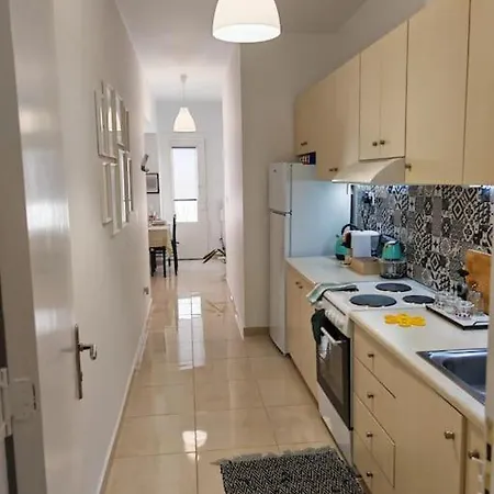 Leo's & Xerxes' Place In The Heart Of Rhodes Lägenhet *