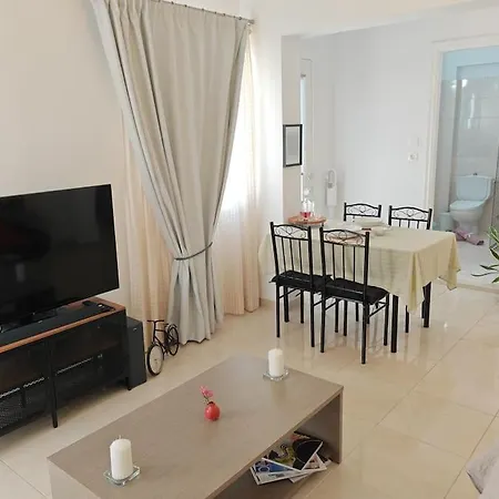 Leo's & Xerxes' Place In The Heart Of Rhodes *