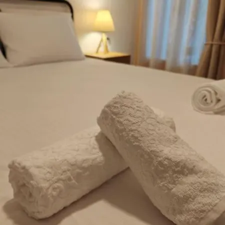 Leo's & Xerxes' Place In The Heart Of Rhodes Rhodes City