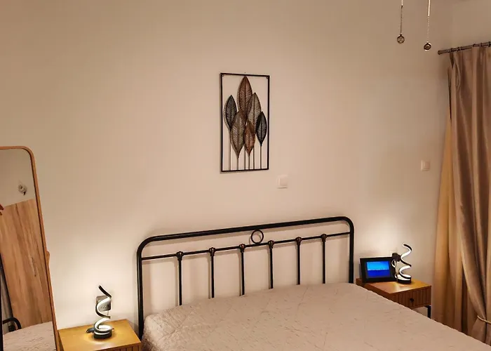 Leo's & Xerxes' Place In The Heart Of Rhodes *