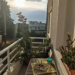 Апартаменты Leo's & Xerxes' Place In The Heart Of Rhodes Родос