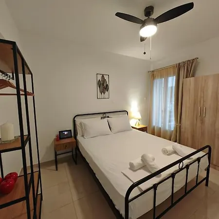 شقة Leo's & Xerxes' Place In The Heart Of Rhodes Rhodes City